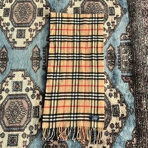 Authentic vintage Burberry check plaid scarf cashmere